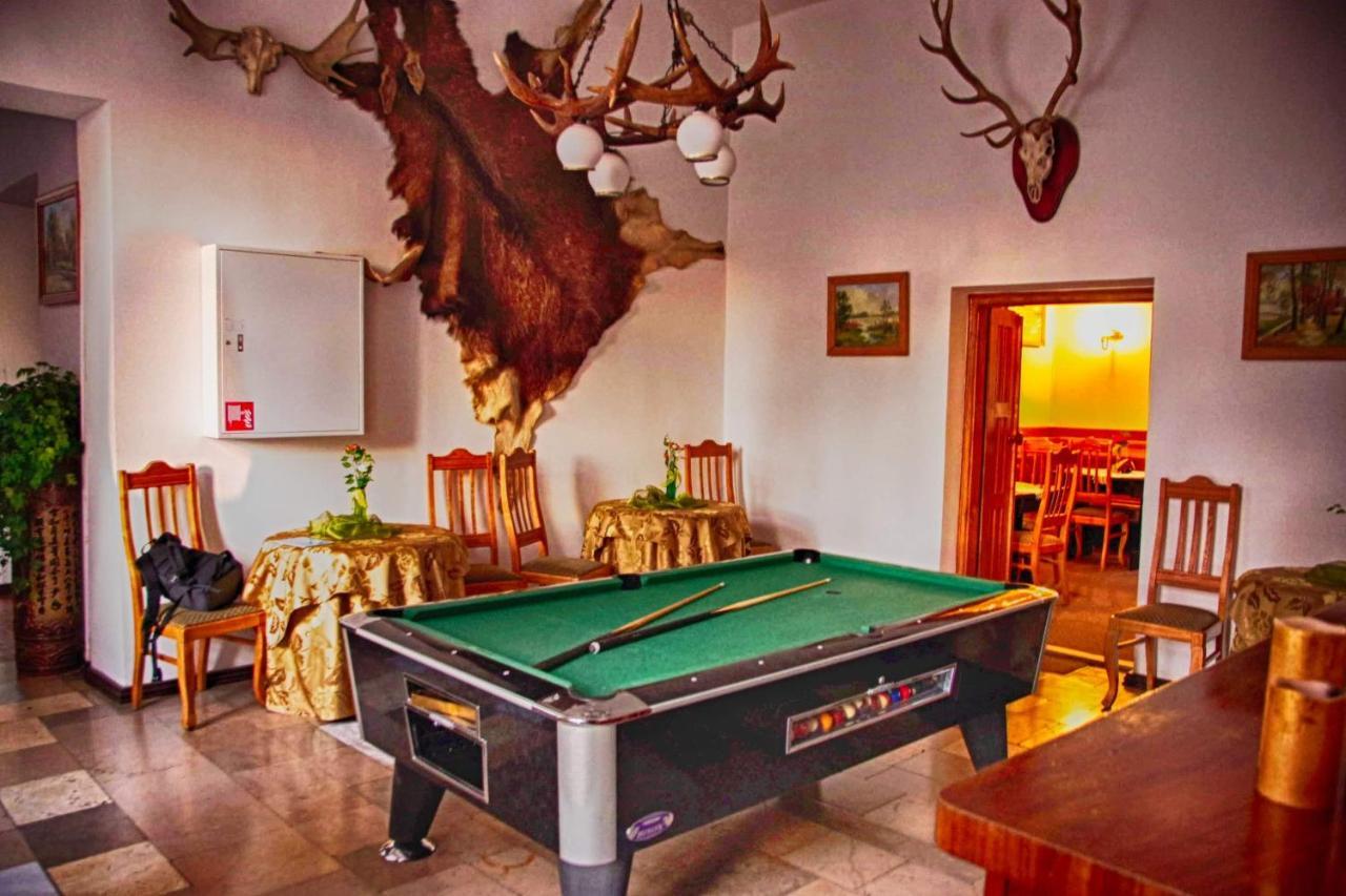 Hotel Zamek Karnity 3*
